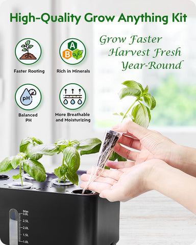 GARDENCUBE manos sosteniendo bandeja y domos para fácil reemplazo y limpieza