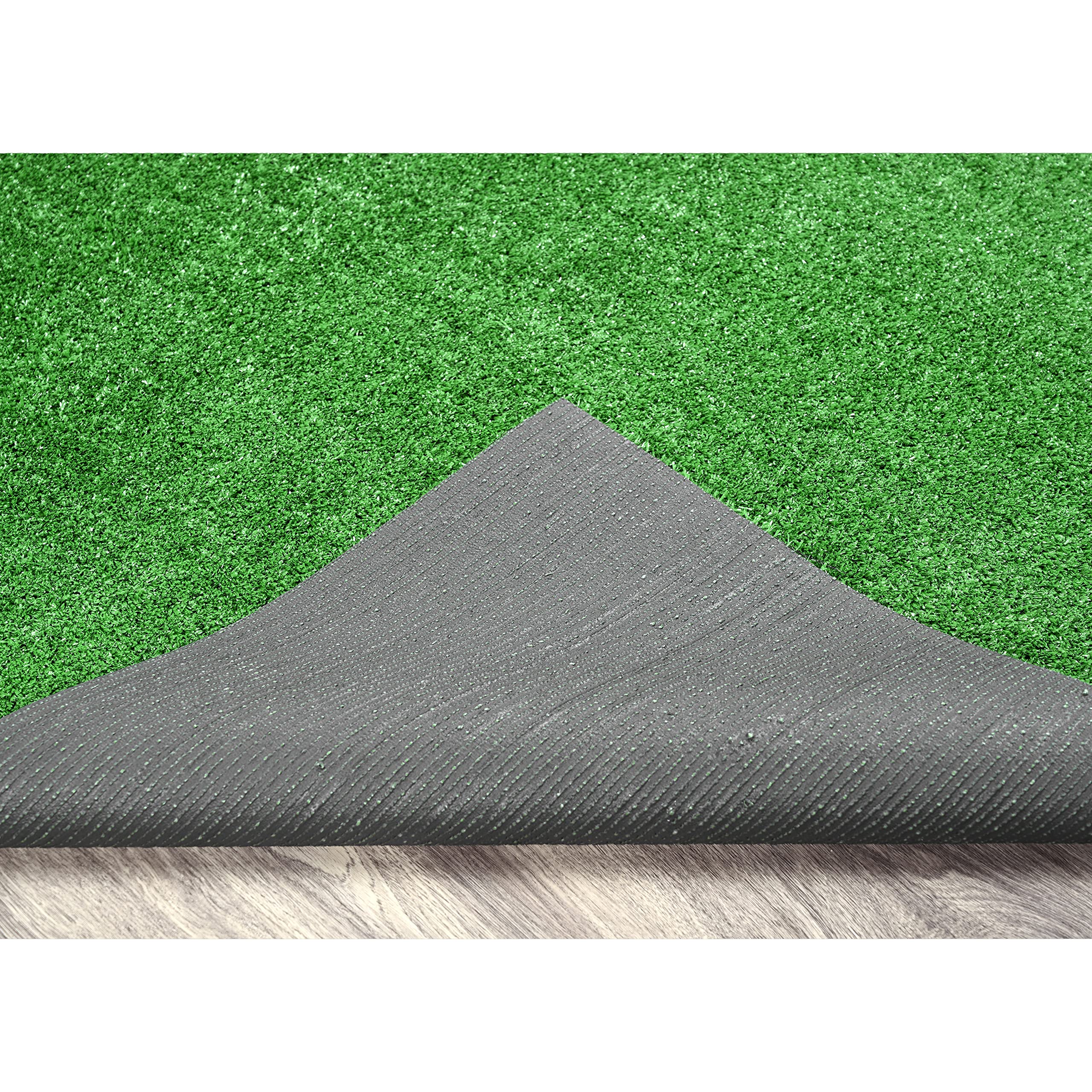 Garland Rug alfombra colocada en patio con muebles, mejora del espacio exterior