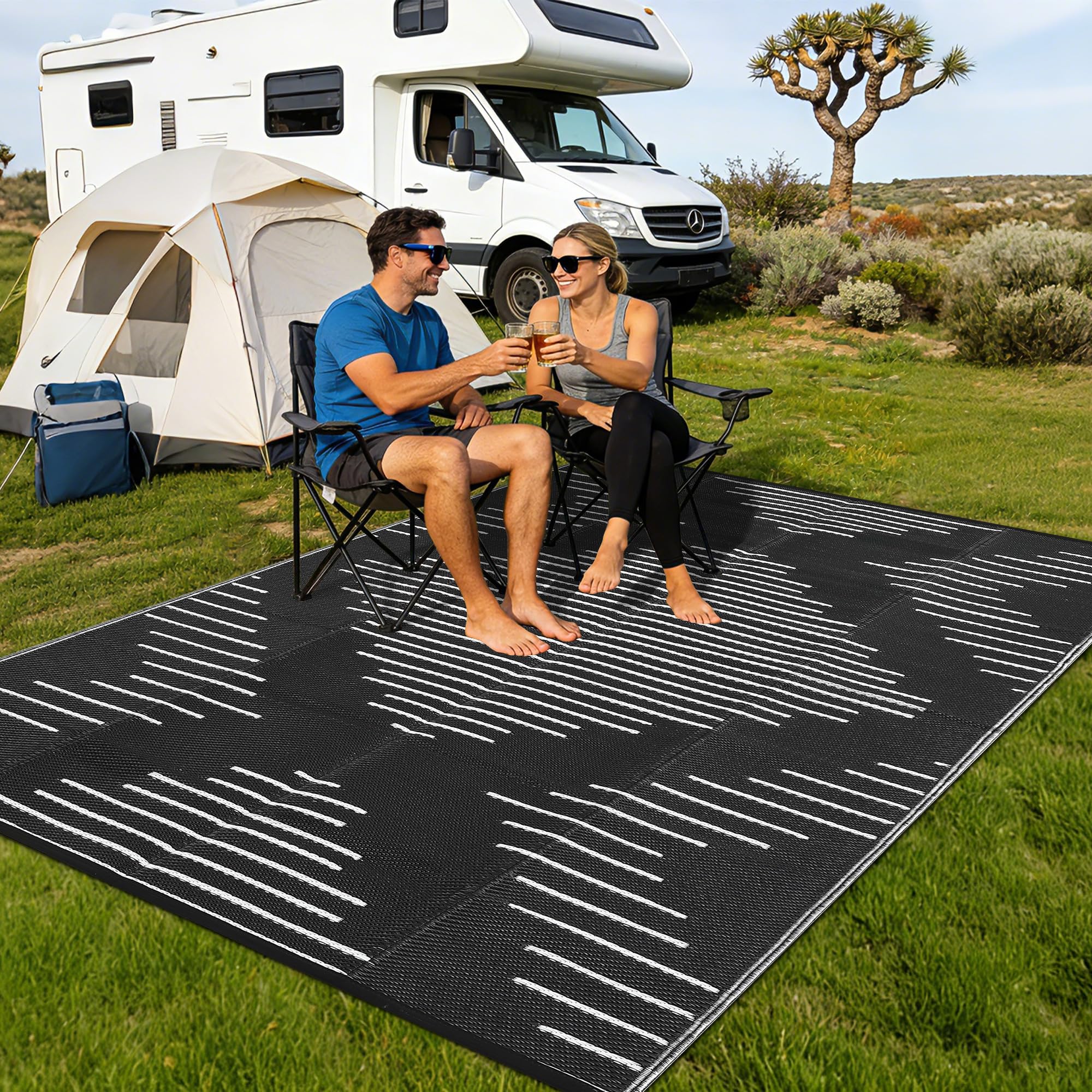 Garvee alfombra sobre arena en picnic mostrando limpieza fácil como beneficio