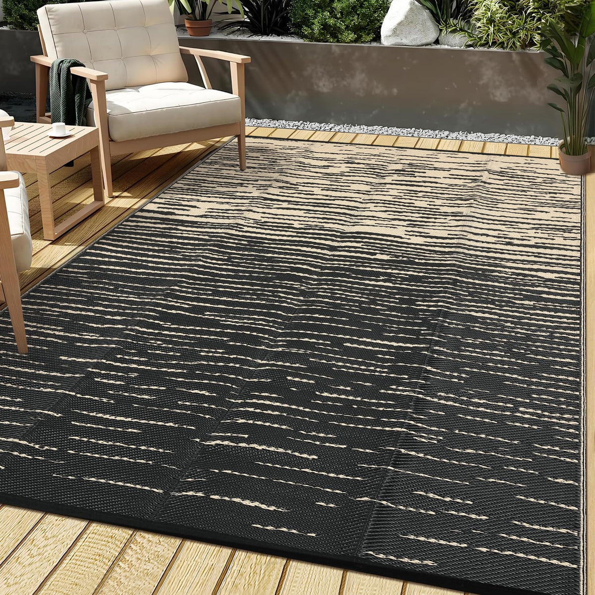 Garvee vista frontal de la alfombra 6x9 mostrando diseño moderno y beneficio estético
