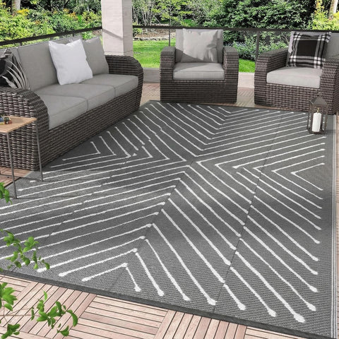 Garvee alfombra exterior vista frontal gris blanco, diseño moderno y práctico
