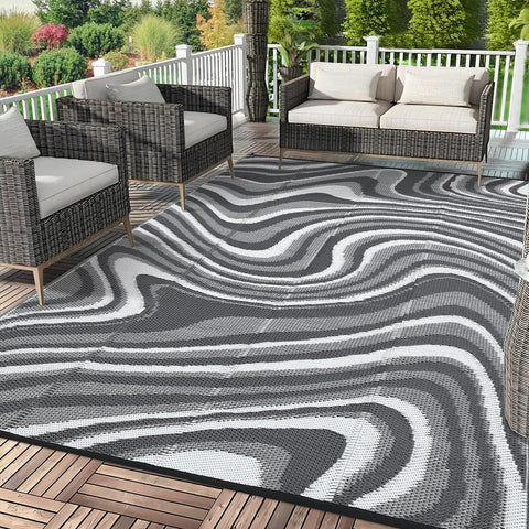 Garvee alfombra comparada con silla para mostrar tamaño y cobertura