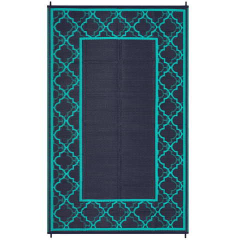 Garvee alfombra integrada en decoración de balcón aportando estilo navy