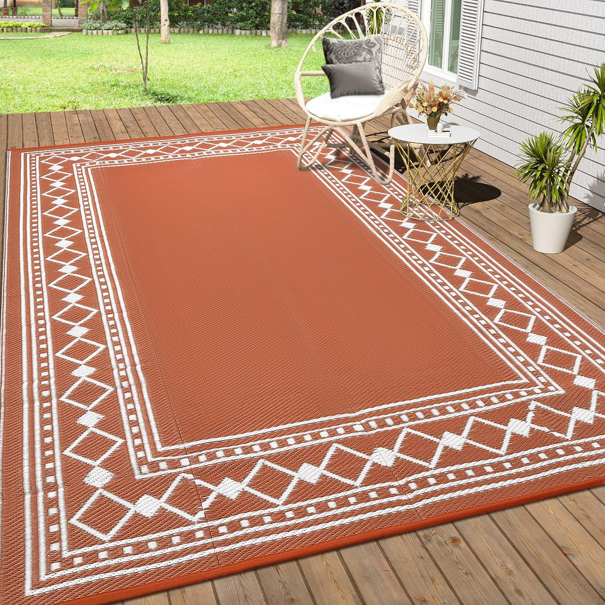Garvee alfombra frontal 8x10 mostrando diseño terracota blanco y beneficio estético