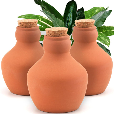 Generic olla frontal pack 3 mostrando diseño y capacidad 520ml para riego prolongado