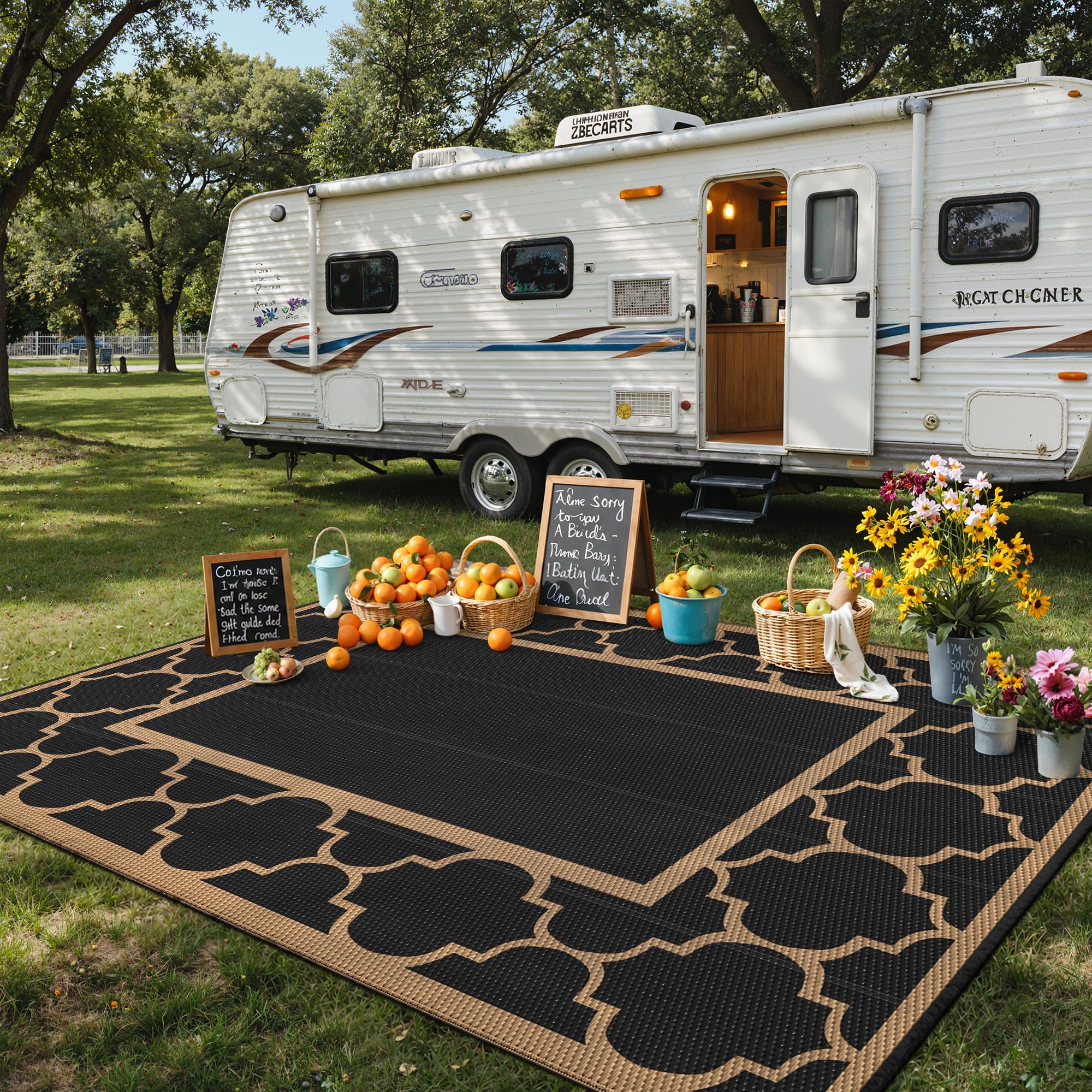 GENIMO alfombra en patio con muebles dando confort y estilo