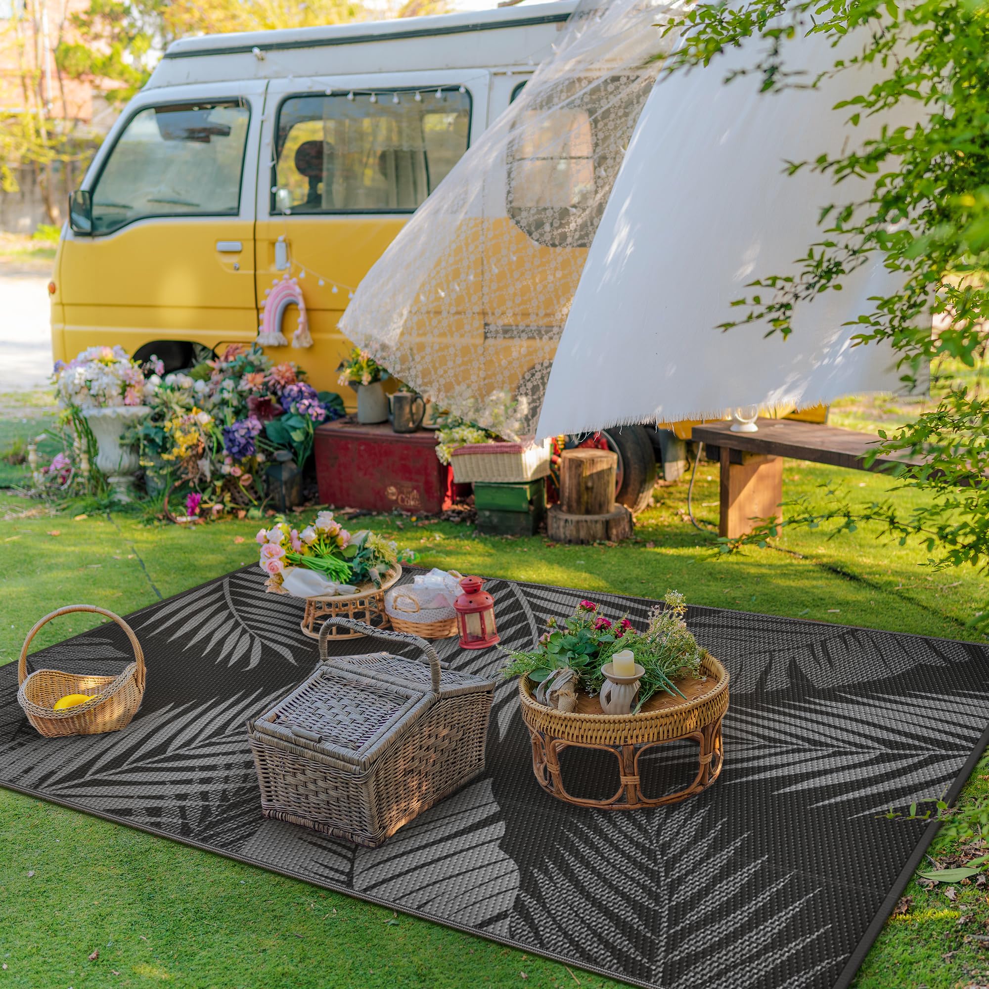 GENIMO alfombra colocada en porche aportando confort y estética exterior