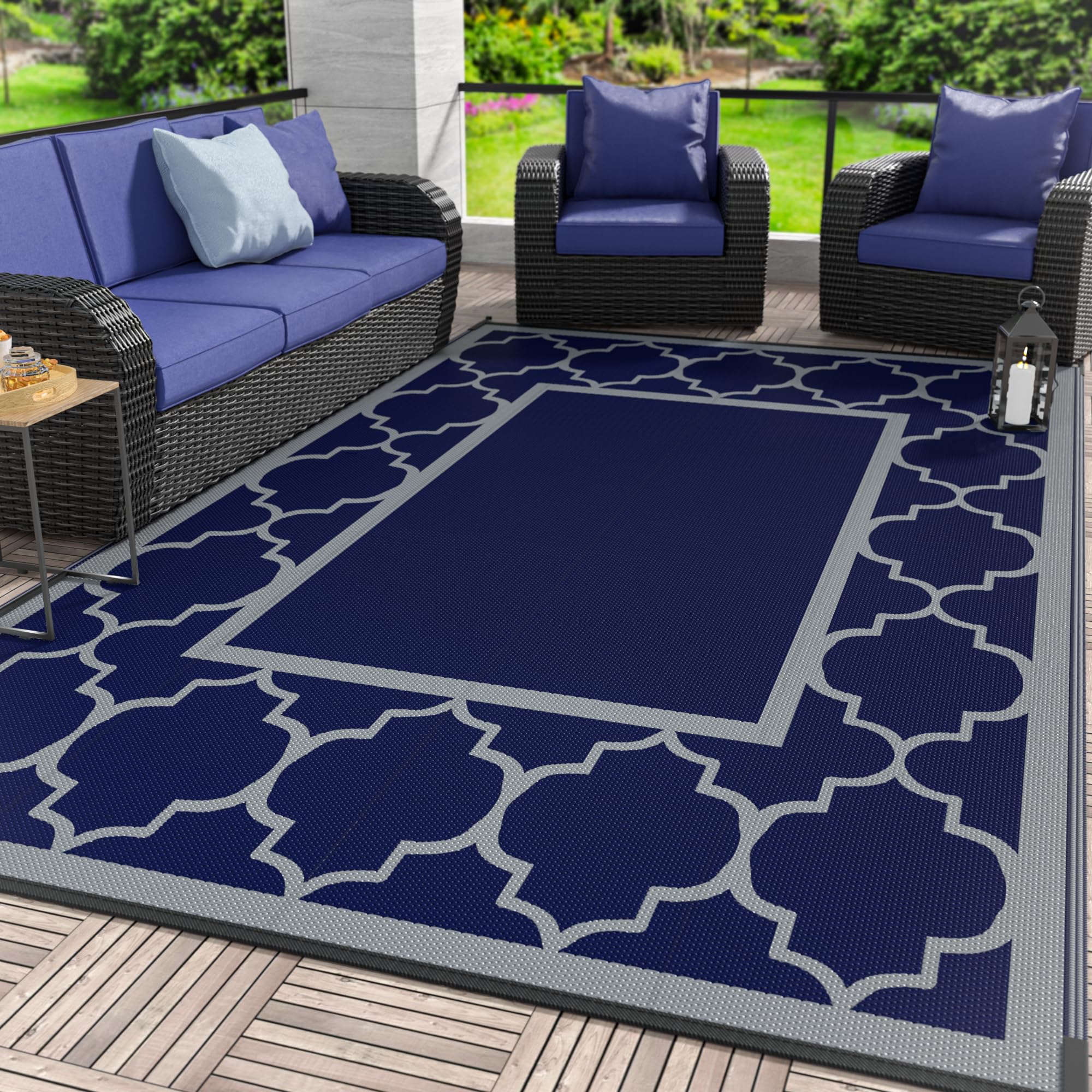 GENIMO alfombra exterior frontal mostrando patrón azul gris y beneficio estética