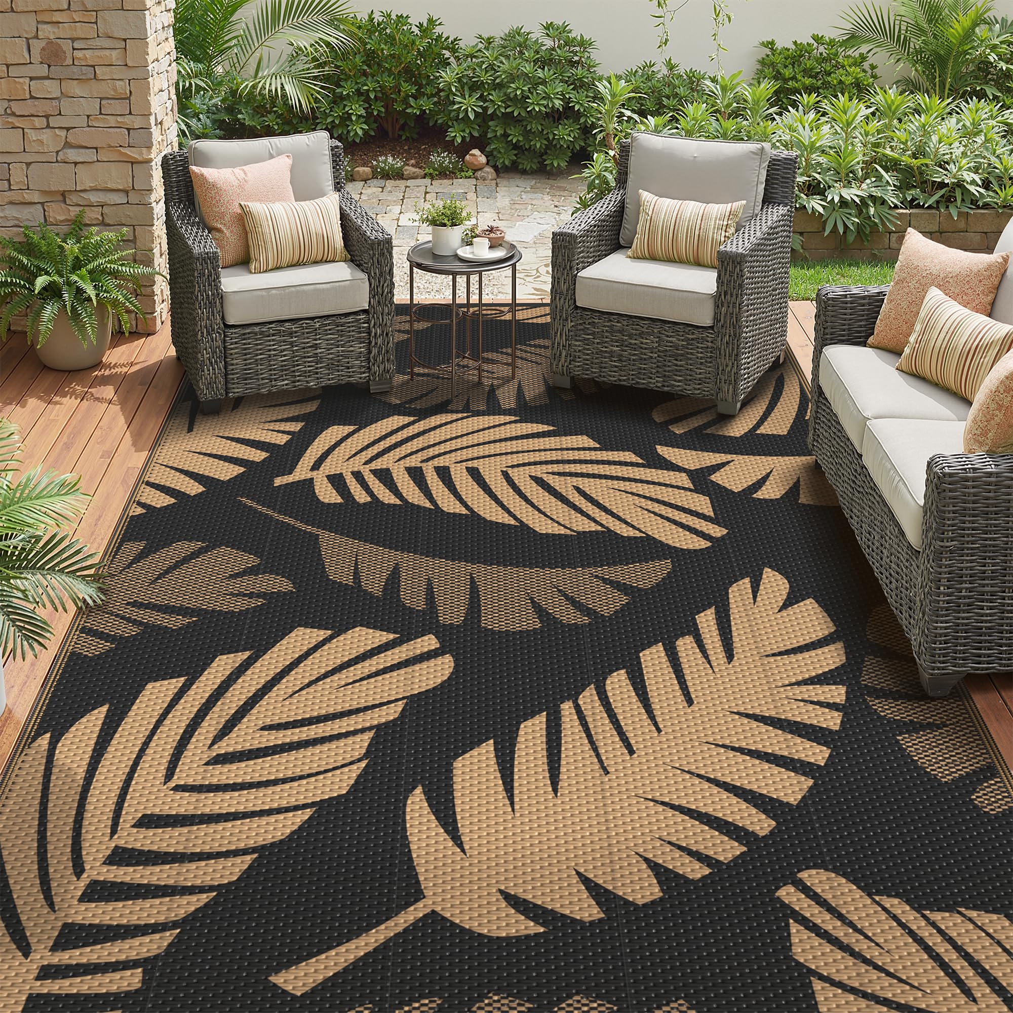 GENIMO alfombra exterior frontal mostrando patrón palma y colores, mejora estética del patio