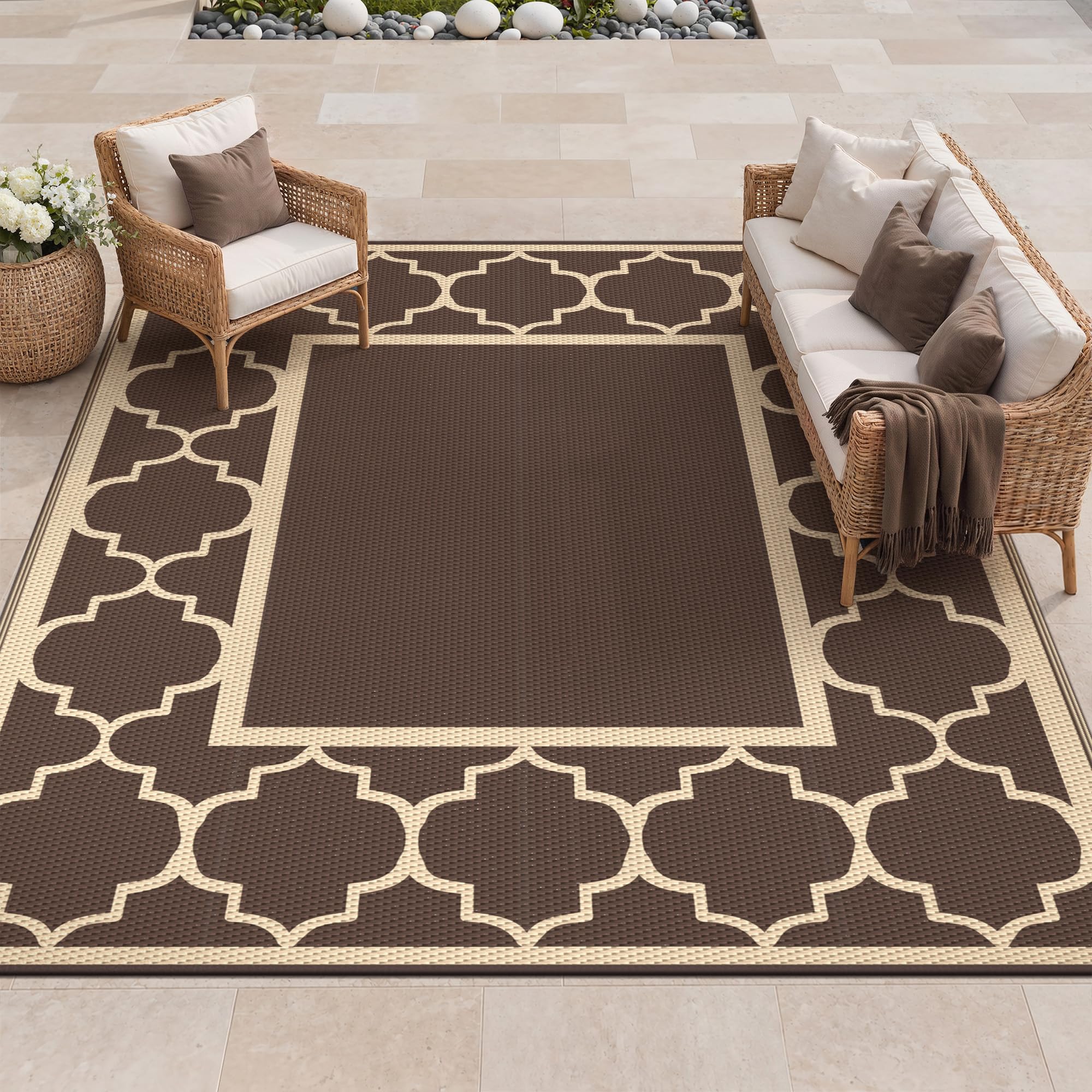 GENIMO alfombra exterior frontal mostrando diseño coffee beige y resistencia