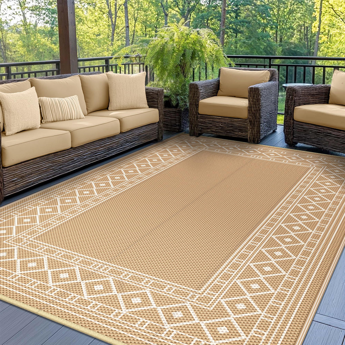 GENIMO alfombra exterior frontal mostrando patrón geométrico y color marrón beige