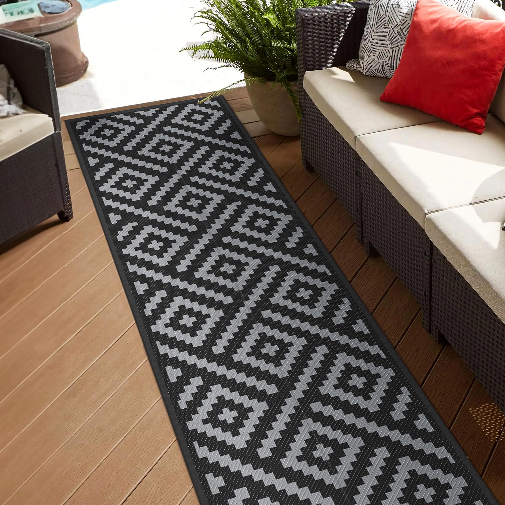 GENIMO alfombra en patio demostrando protección y estética exterior