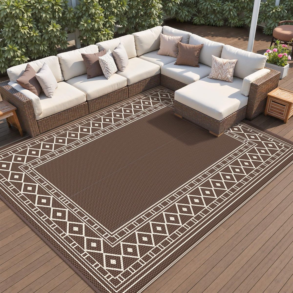 GENIMO vista frontal de la alfombra 8'x10' mostrando diseño geométrico y utilidad
