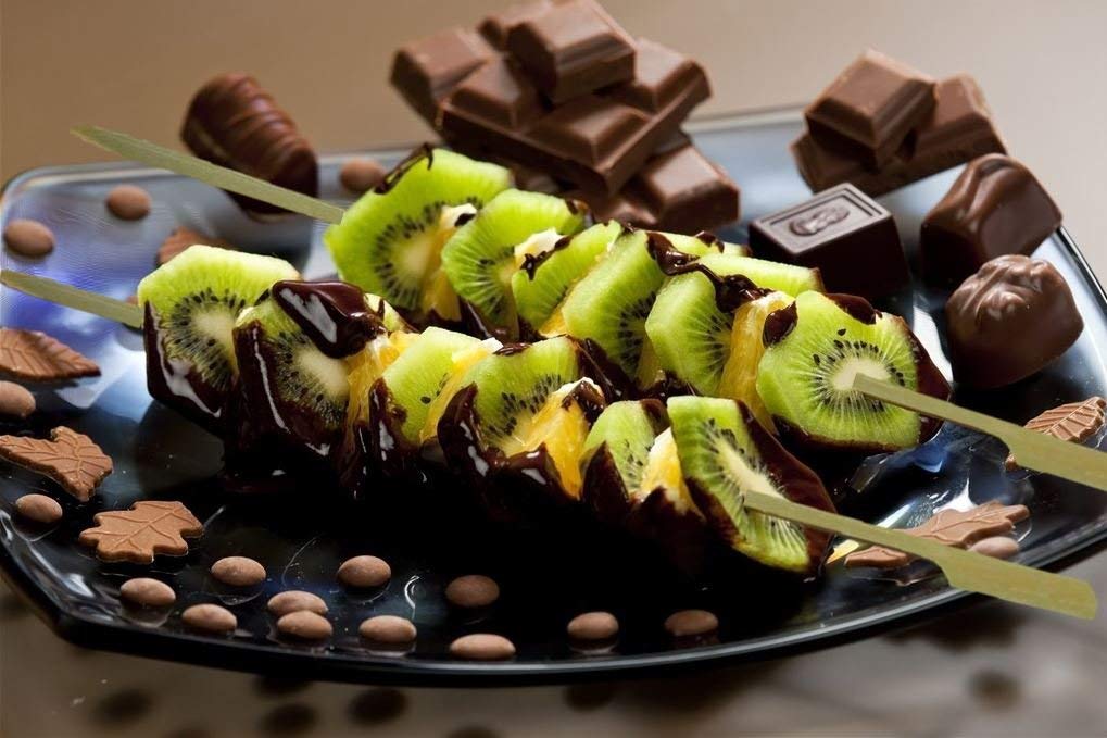Gmark detalle de la punta que penetra carnes y frutas sin desmenuzarlas