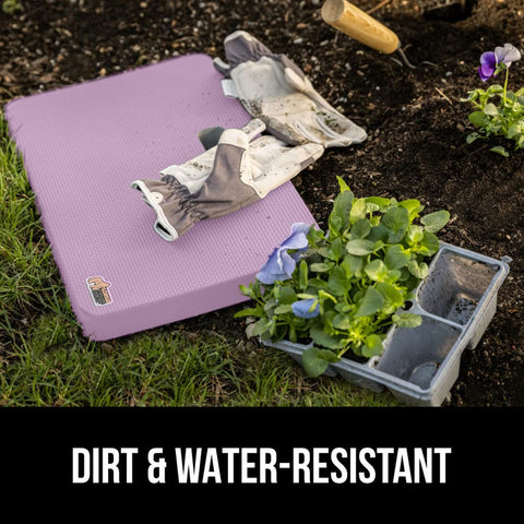 GORILLA GRIP uso en jardinería protegiendo rodillas sobre tierra húmeda y piedras