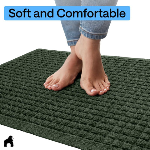 GORILLA GRIP felpudo con prueba de agua mostrando alta absorción y contención