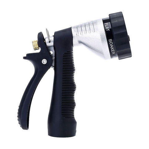 GREEN MOUNT tamaño comparado con mano para apreciar ligereza y ergonomía