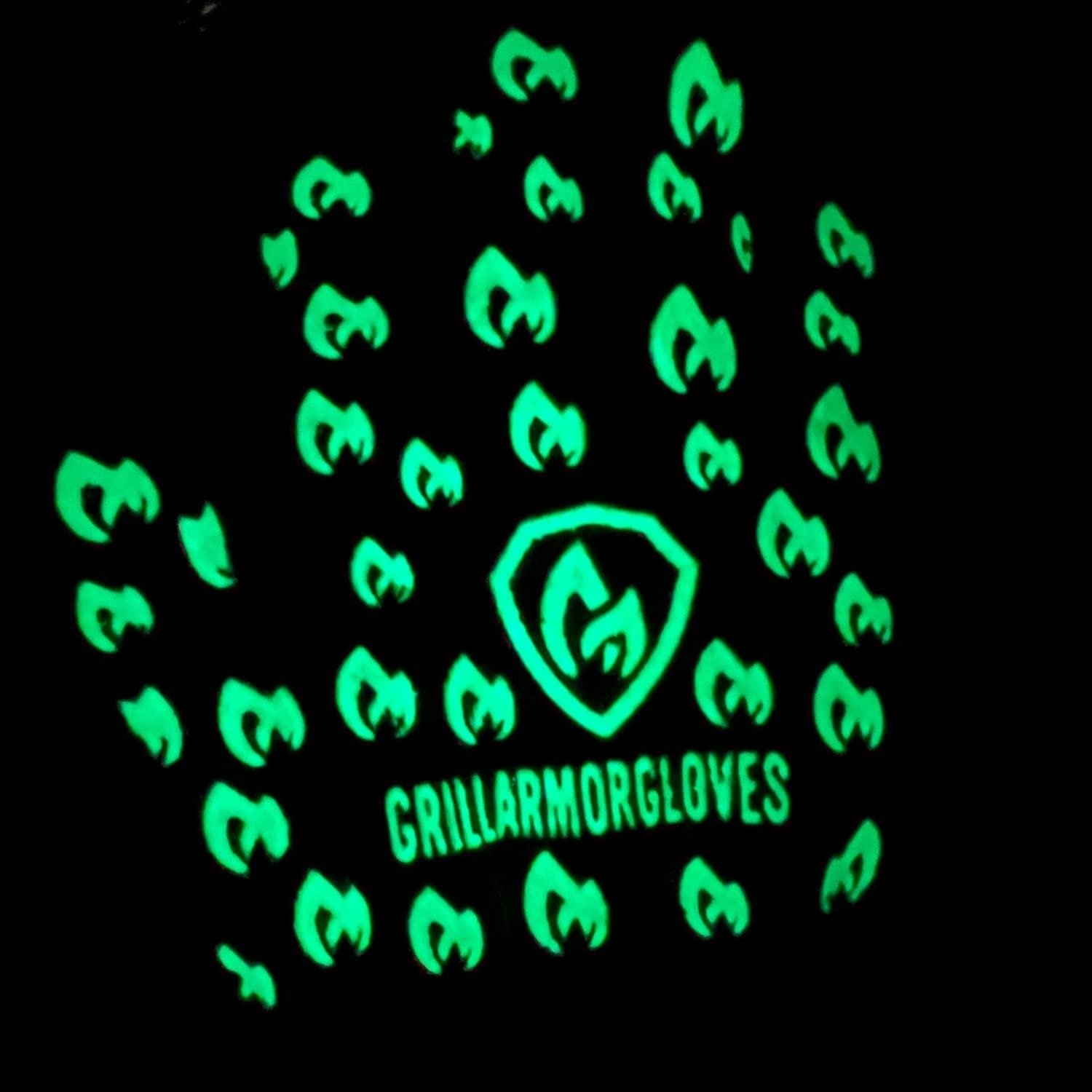 Grill Armor guante sacando fuente caliente del horno con seguridad