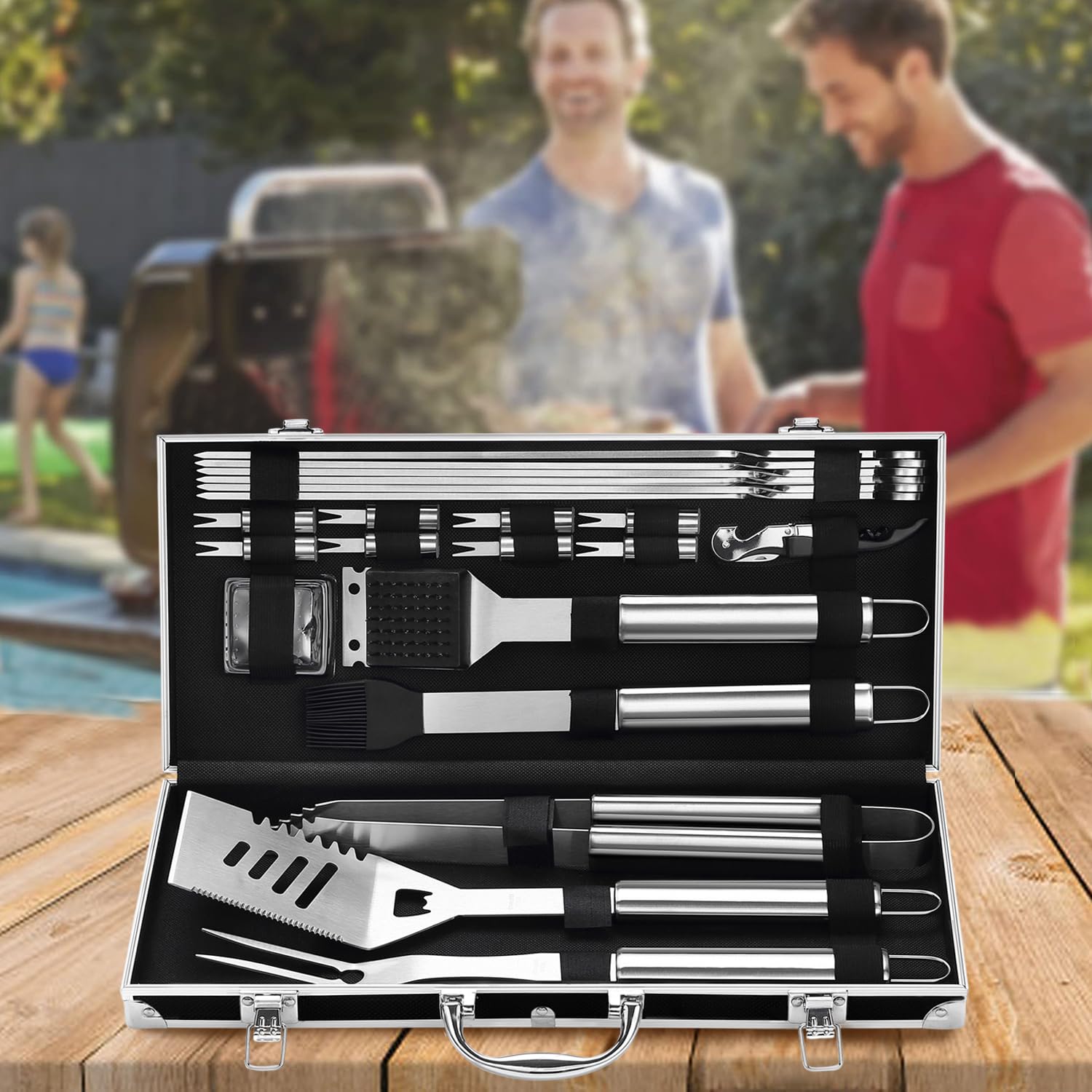 grilljoy herramientas en uso sobre parrilla, control y seguridad
