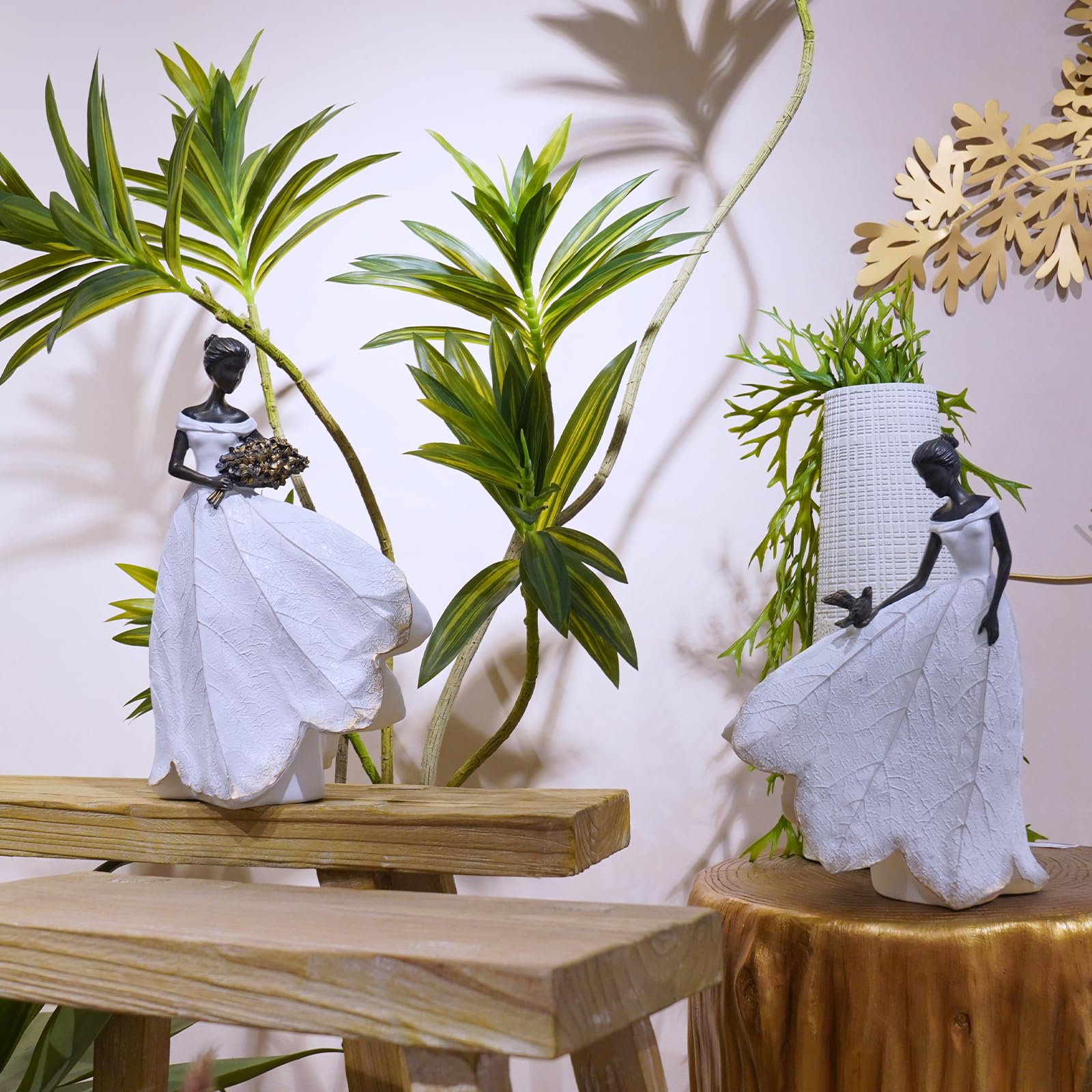 Guichifun en jardín junto a plantas enfatizando resistencia y estética