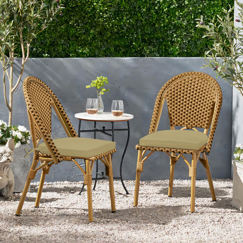 HARBOREST cojines estilo de vida en patio, estética y durabilidad visibles