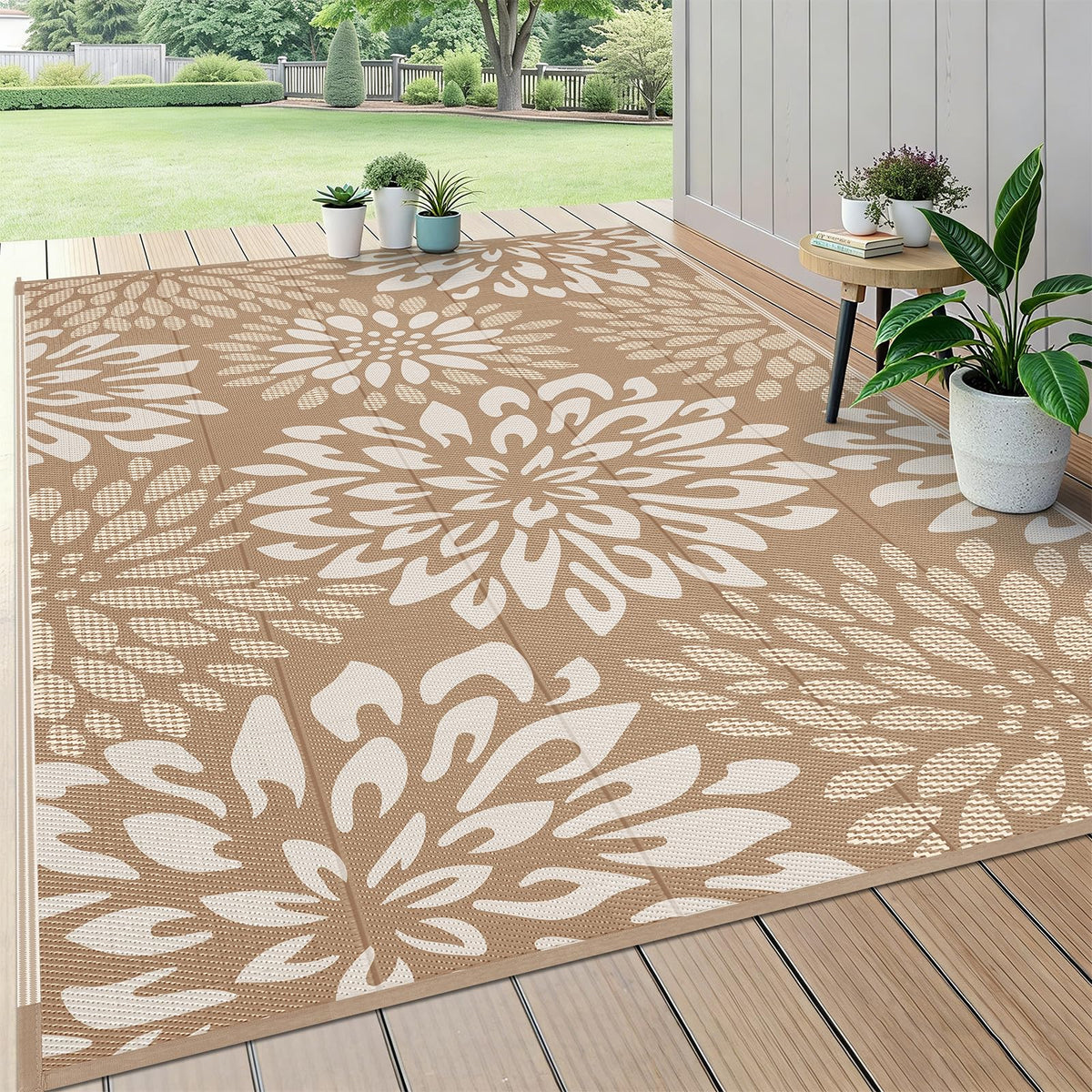 HEBE alfombra exterior vista frontal con diseño floral, mejora estética del patio