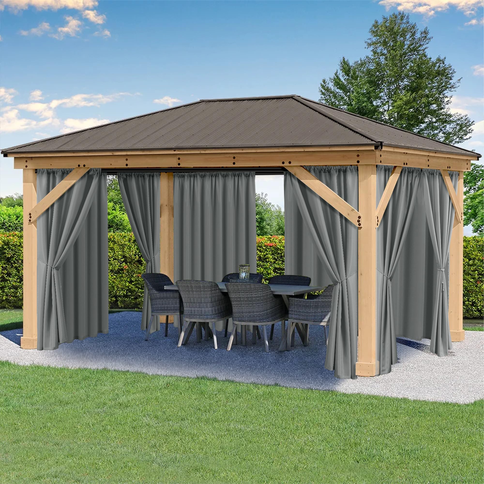 HolidayIdeas cortina exterior frontal mostrando cobertura y privacidad