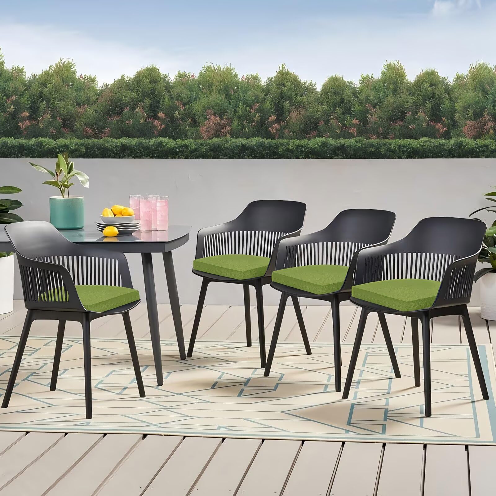 HOMELYSIAN cojines en terraza con plantas, crea ambiente acogedor