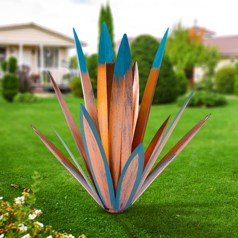 Homight escultura en patio escena ofrece punto focal decorativo exterior