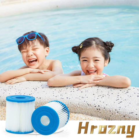 Hrozny cartucho junto a piscina ilustrando agua más clara y mantenimiento
