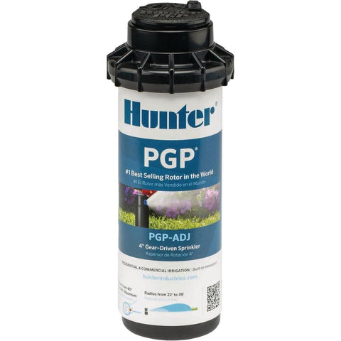 Hunter PGP-ADJ comparación de tamaño junto a regadera para referencia