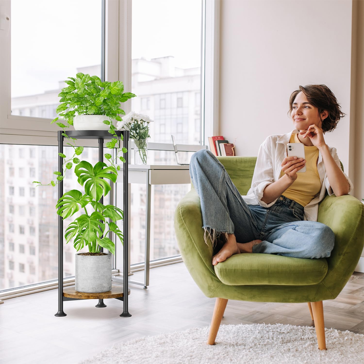 iDavosic.ly soporte en balcón integrando plantas y decoración exterior con estilo