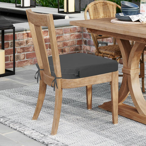 idee-home cojín 19x19 junto a objetos para comparar tamaño y ajuste en asientos
