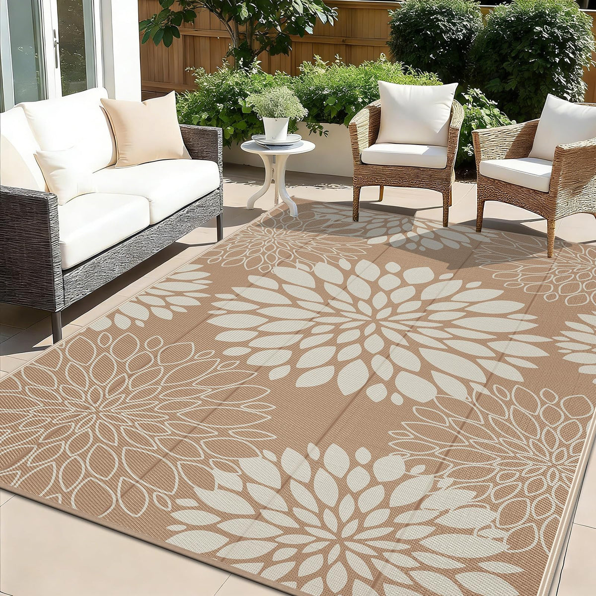 Ileading vista frontal de la alfombra 6x9 mostrando patrón floral y borde resistente