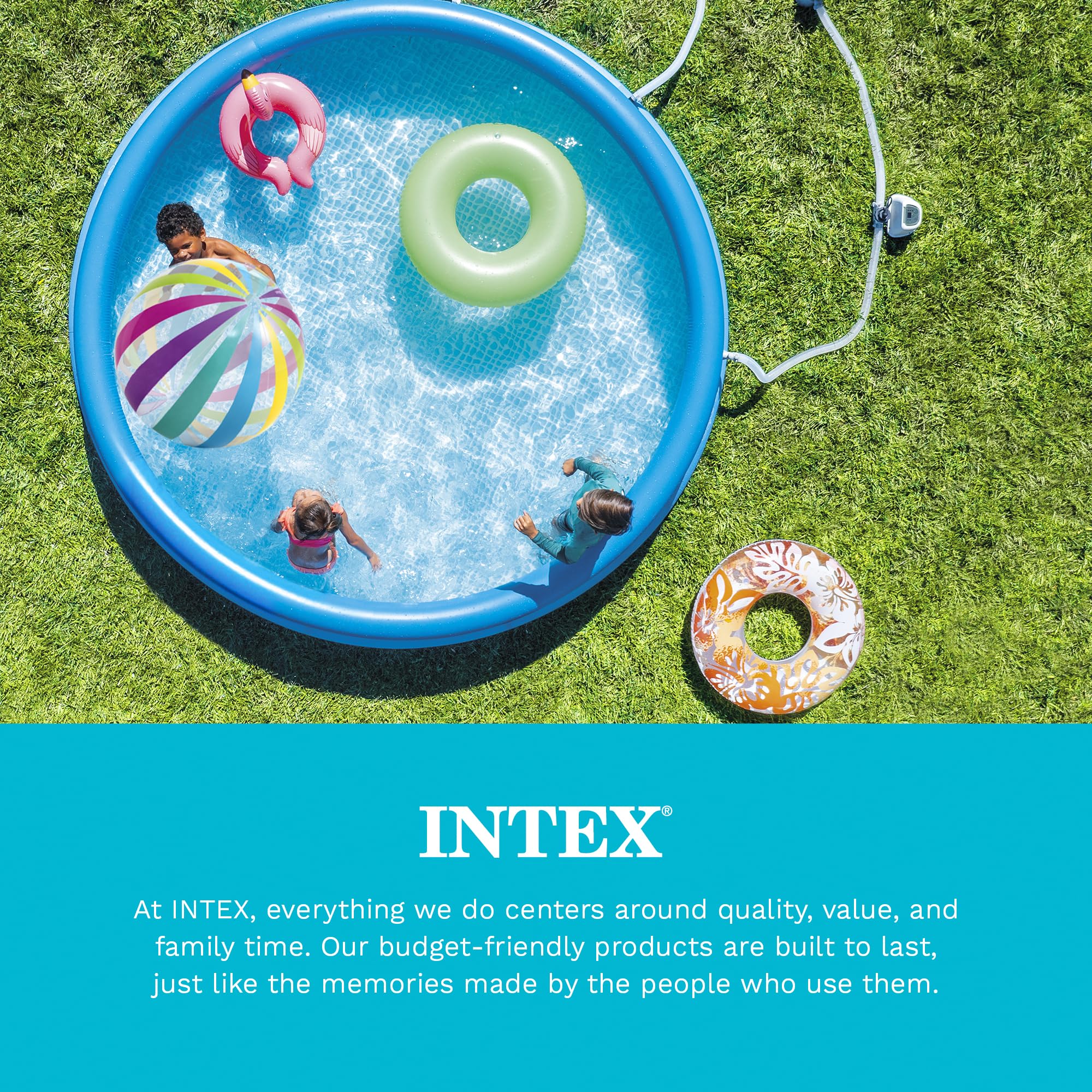 Intex cubierta instalada en jardín mostrando aspecto ordenado y mantenimiento fácil