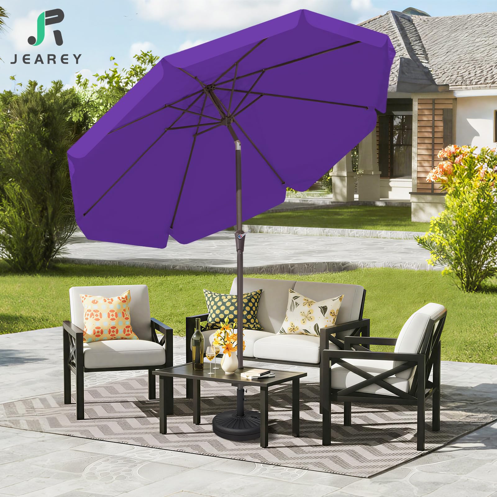 JEAREY sombrilla instalada en patio real creando zona de relax