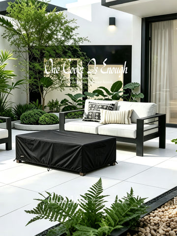 JinHrtoyi funda en entorno de jardín integrándose con decoración