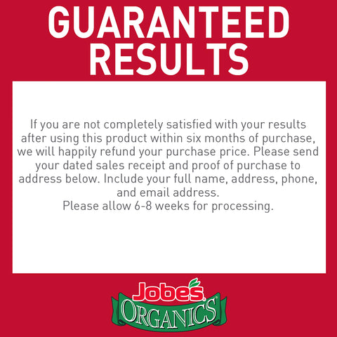 Jobe's Organics en jardín familiar con niños mostrando seguridad y aspecto natural