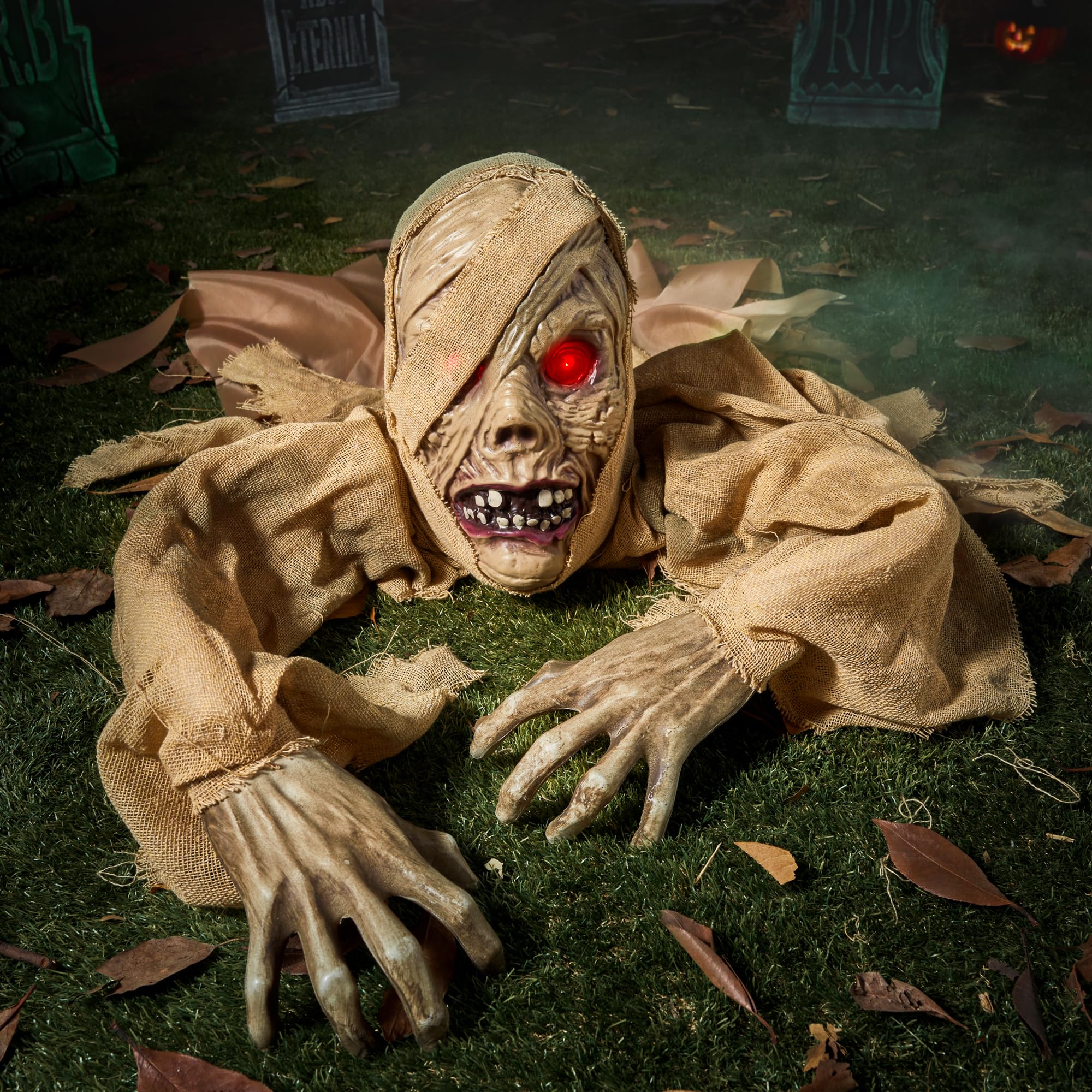 JOYIN figura frontal emergente con ojos iluminados, impacto visual en Halloween
