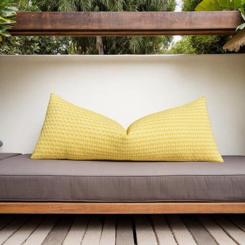 K KEVIN TEXTILE ambientación en jardín ideal para fiestas y eventos al aire libre