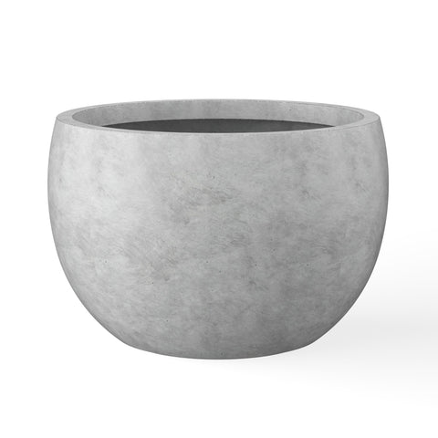 Kante maceta frontal gris pálido mostrando diseño moderno y resistencia
