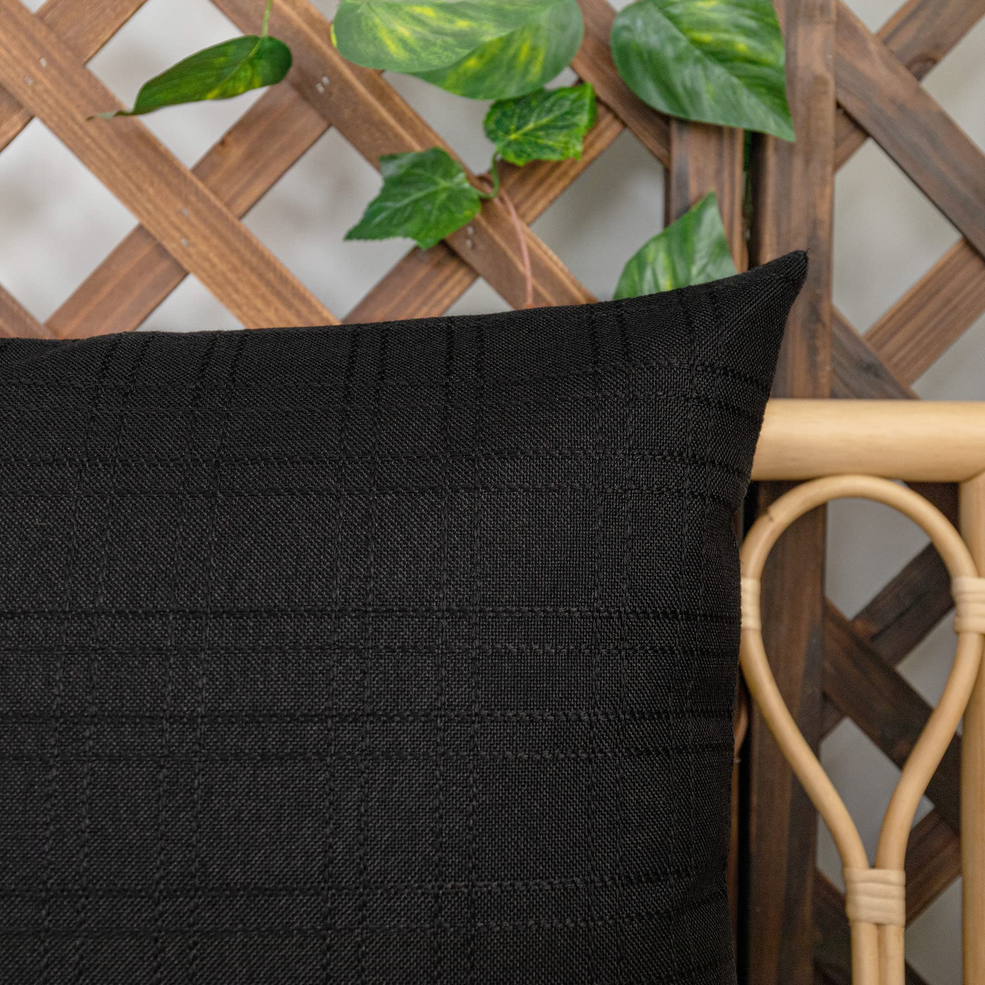 Kevin Textile funda colocada en silla de terraza resistente al exterior