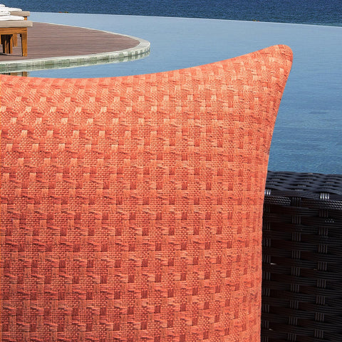 Kevin Textile funda en sofá exterior añade confort y protección contra salpicaduras