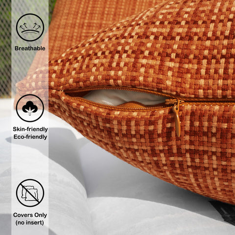 Kevin Textile funda en silla de patio mostrando resistencia al exterior