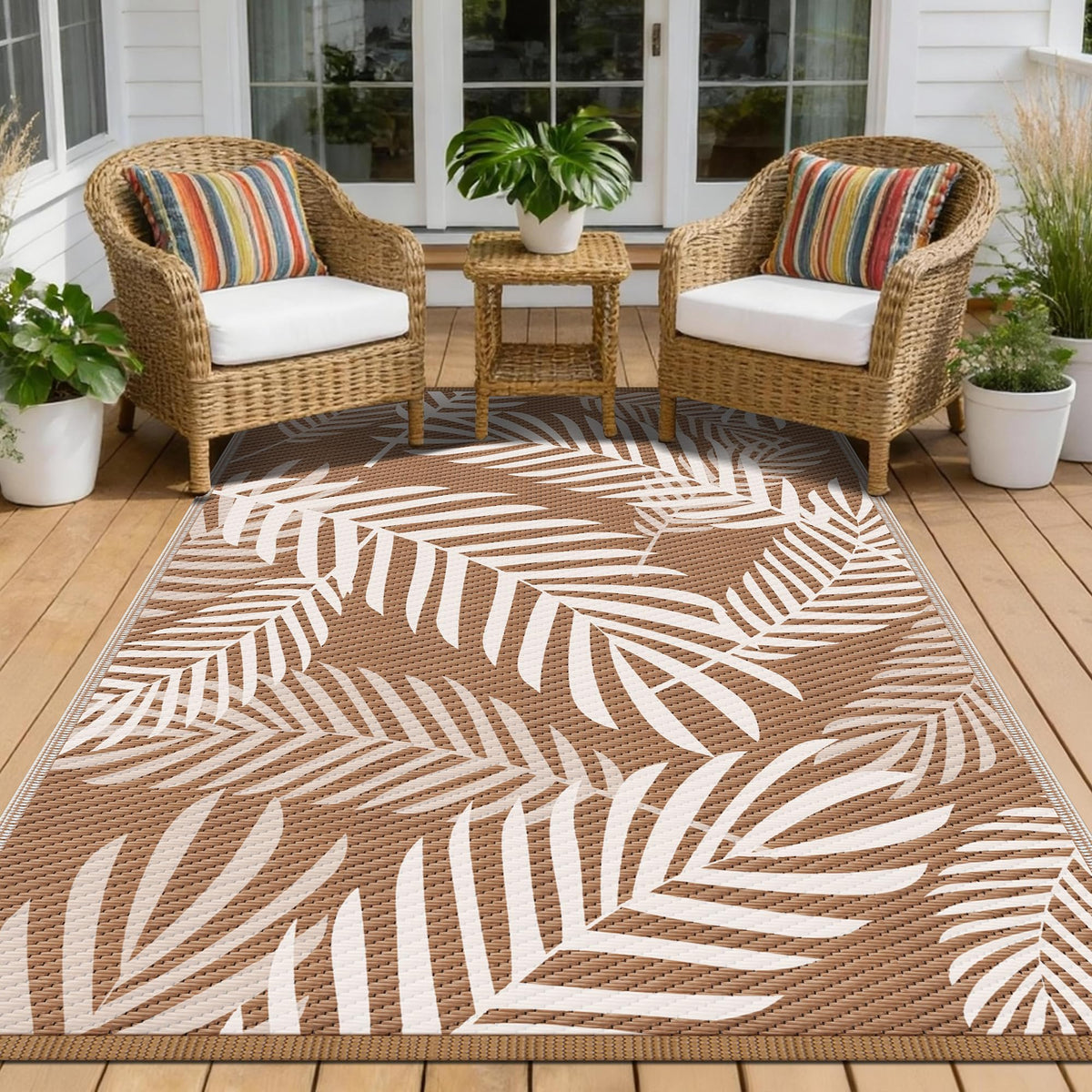 Kohree alfombra frontal mostrando diseño de hojas y colores marrón beige para ambiente acogedor