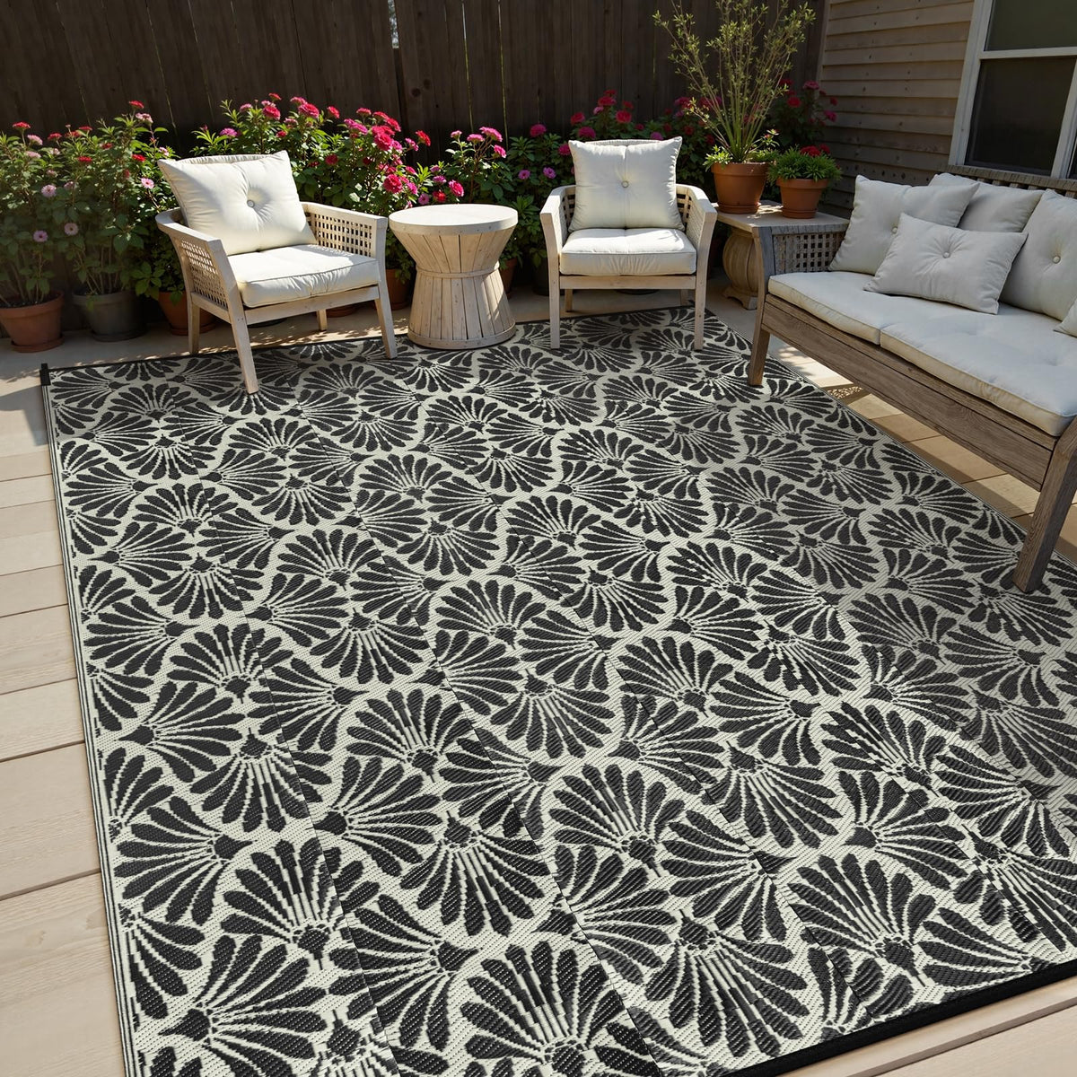 Lahome alfombra exterior frontal mostrando diseño boho y durabilidad