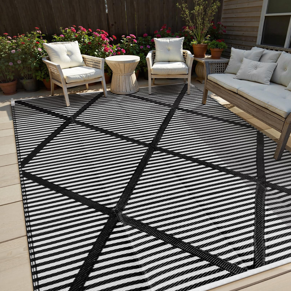 Lahome alfombra frontal mostrando diseño neutro y resistencia