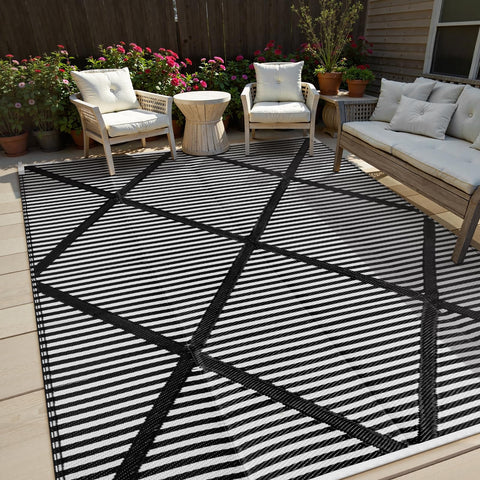 Lahome alfombra frontal mostrando diseño neutro y resistencia