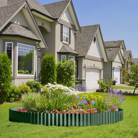 Land Guard borde instalado en un parterre separando césped y macizos, facilita mantenimiento