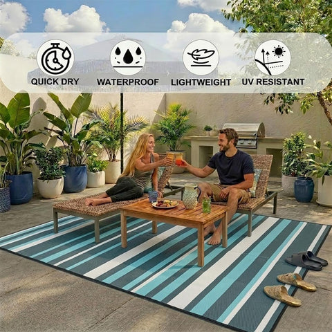 LANVIA alfombra siendo enjuagada con manguera, limpieza rápida